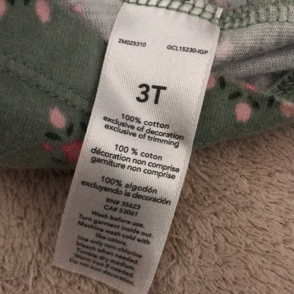 Carter’s just one you 3T green and pink sleeveless romper 💕 - Picture 4 of 4